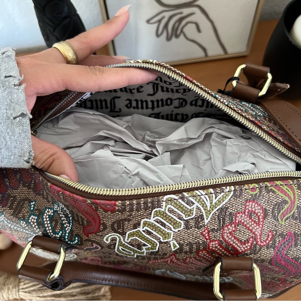 SOLD ❌ Y2K Style Juicy Couture Speedy Handbag - Picture 4 of 6
